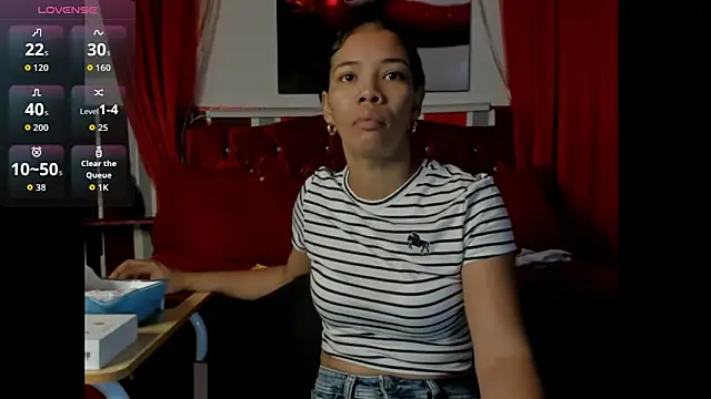 dirtyplayluna online show from September 2025 12:05:01 PM
