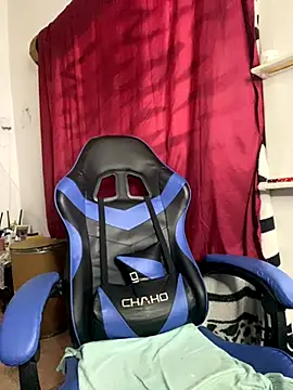 Snapshot of taimara_1 chatting on November 2025 09:00:02 PM taimara 1 online show from November 2025 09:00:02 PM