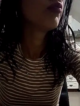 Camilitah online show from December 2025 03:44:01 AM