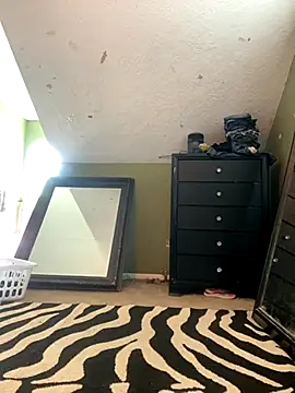 bankruptbabe online show from October 2025 08:27:02 PM