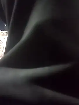 Snapshot of ConfidedAward chatting on November 2025 04:33:02 AM ConfidedAward online show from November 2025 04:33:02 AM