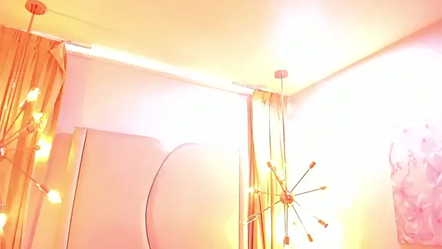 Anittatoro  online show from November 2025 06:28:02 PM