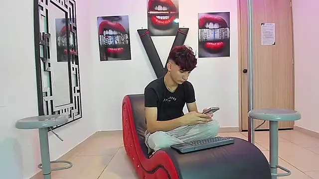 IMPERIAL GUYS01 online show from September 2025 01:17:01 AM