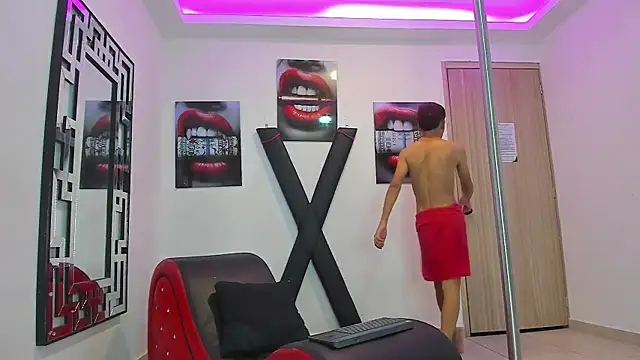 IMPERIAL GUYS01 online show from September 2025 01:18:01 AM