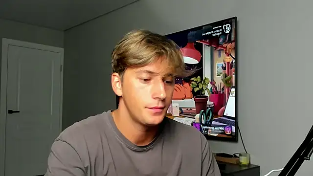 Snapshot of DaniHort chatting on December 2025 06:11:01 AM DaniHort online show from December 2025 06:11:01 AM