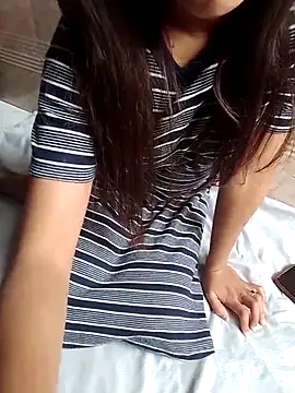 Snapshot of shilpa_r chatting on November 2025 05:39:02 AM shilpa r online show from November 2025 05:39:02 AM