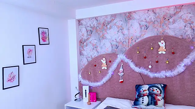 Snapshot of RavenGloomy chatting on November 2025 03:25:01 PM RavenGloomy online show from November 2025 03:25:01 PM