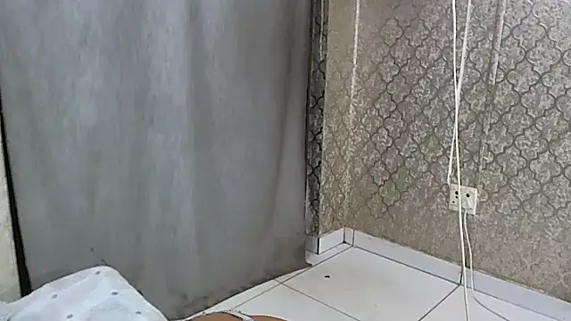 Mercy Browny online show from October 2025 12:22:01 AM