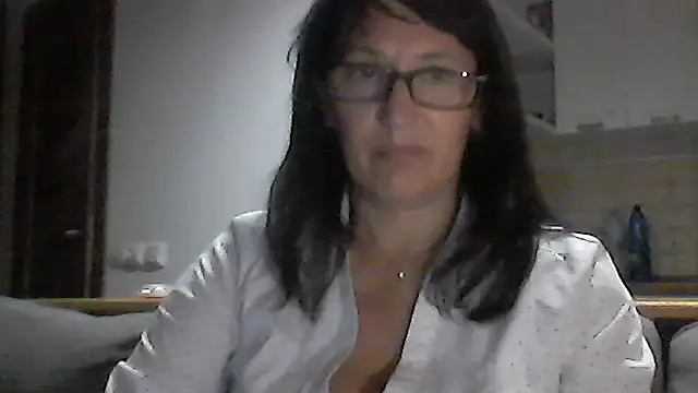 Elena48324 online show from September 2025 05:56:02 PM