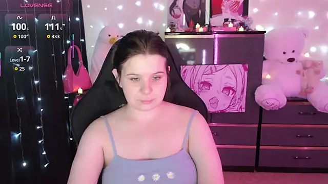 Snapshot of AmyVibess chatting on October 2025 08:07:02 PM AmyVibess online show from October 2025 08:07:02 PM