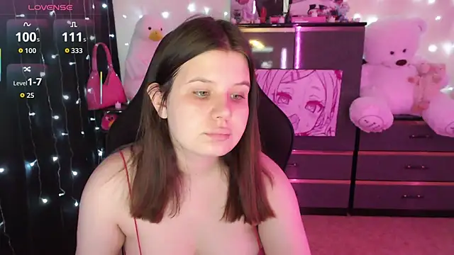 Snapshot of AmyVibess chatting on October 2025 08:06:02 PM AmyVibess online show from October 2025 08:06:02 PM