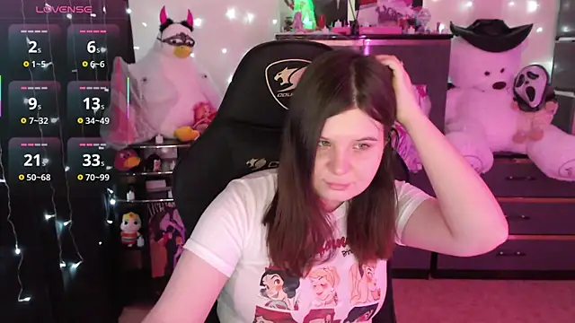 Snapshot of AmyVibess chatting on October 2025 08:03:02 PM AmyVibess online show from October 2025 08:03:02 PM