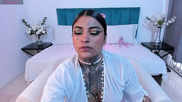 Lilbye066evil online show from September 2025 06:52:02 PM