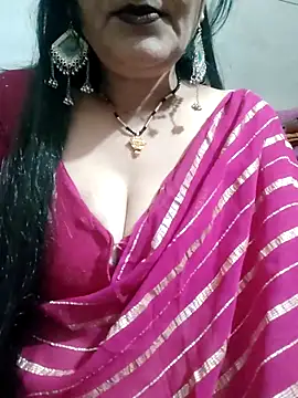 Snapshot of Cuty_siya_143 chatting on October 2025 06:12:01 AM Cuty siya 143 online show from October 2025 06:12:01 AM