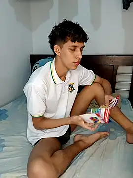 Snapshot of Allnei chatting on November 2025 10:19:01 PM Allnei online show from November 2025 10:19:01 PM