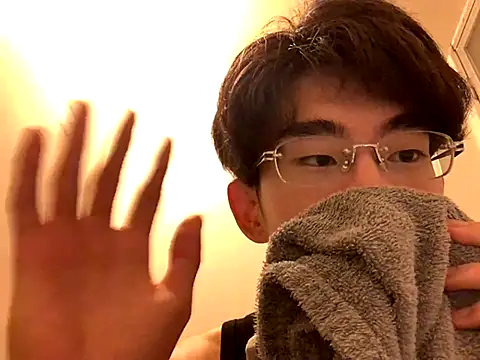 Snapshot of kurusu46 chatting on October 2025 11:44:02 AM kurusu46 online show from October 2025 11:44:02 AM