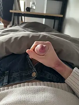 Snapshot of loregarss chatting on November 2025 08:30:01 PM loregarss online show from November 2025 08:30:01 PM