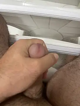 Heros2000 online show from October 2025 04:25:02 AM