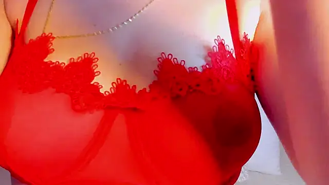 EmilyyRamirez online show from December 2025 02:02:02 PM