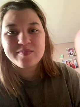 Snapshot of Kemeli008 chatting on October 2025 10:23:02 AM Kemeli008 online show from October 2025 10:23:02 AM