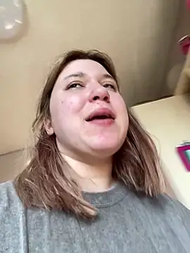 Snapshot of Kemeli008 chatting on October 2025 09:51:01 AM Kemeli008 online show from October 2025 09:51:01 AM