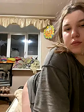 Snapshot of Kemeli008 chatting on October 2025 12:22:02 AM Kemeli008 online show from October 2025 12:22:02 AM