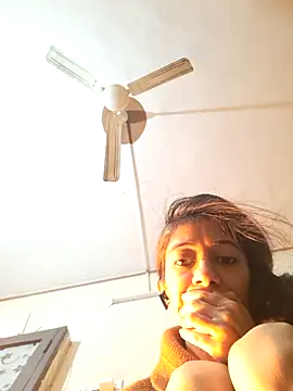 Snapshot of babe_jasmine chatting on December 2025 10:18:02 PM babe jasmine online show from December 2025 10:18:02 PM