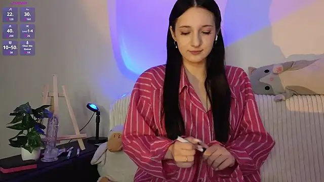 OdelynBagge online show from November 2025 05:03:01 PM