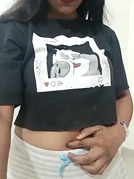 Snapshot of Siya5690 chatting on December 2025 06:49:01 PM Siya5690 online show from December 2025 06:49:01 PM