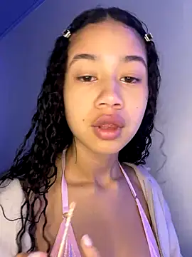 Snapshot of jadee8 chatting on November 2025 11:57:02 AM jadee8 online show from November 2025 11:57:02 AM