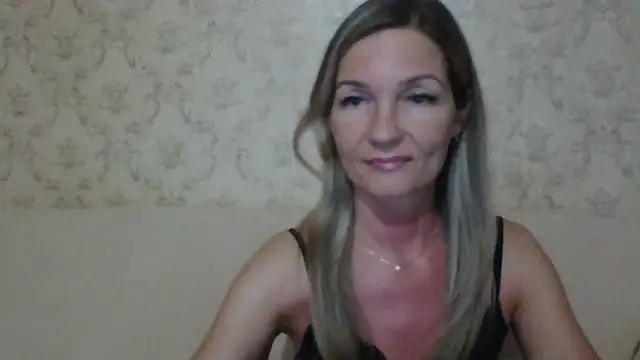 Snapshot of sweetriki chatting on December 2025 05:40:02 PM sweetriki online show from December 2025 05:40:02 PM