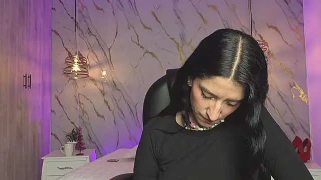 Scaarlettfox online show from December 2025 02:03:01 PM