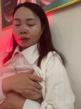 Snapshot of xlj4523 chatting on December 2025 02:44:02 PM xlj4523 online show from December 2025 02:44:02 PM