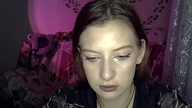 Lily Ember online show from December 2025 06:13:02 PM