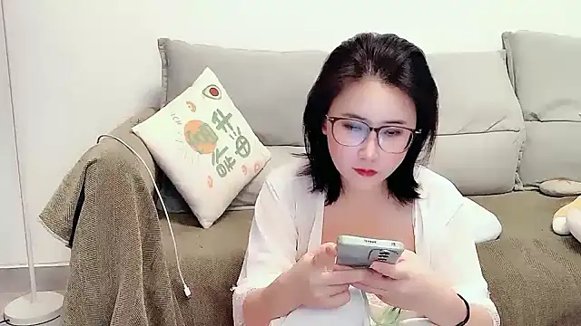 Rileyar1314 online show from December 2025 01:49:02 PM