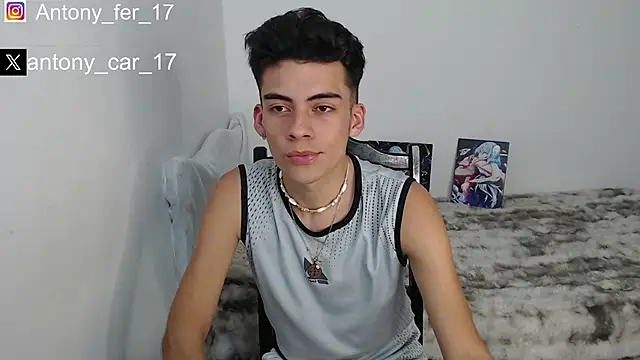 Snapshot of Rimuru17 chatting on December 2025 08:04:01 PM Rimuru17 online show from December 2025 08:04:01 PM