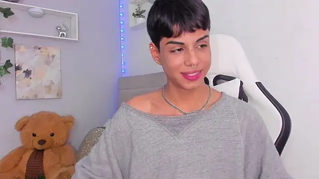 Snapshot of Thomas_wil chatting on November 2025 08:42:01 PM Thomas wil online show from November 2025 08:42:01 PM