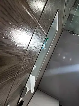 Juli-777 online show from December 2025 09:52:01 PM