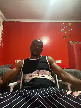 Snapshot of BaggyDirt chatting on November 2025 06:32:01 PM BaggyDirt online show from November 2025 06:32:01 PM