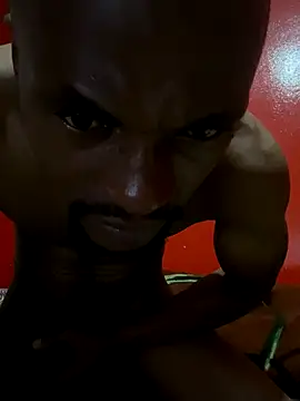 Snapshot of BaggyDirt chatting on November 2025 11:03:01 PM BaggyDirt online show from November 2025 11:03:01 PM