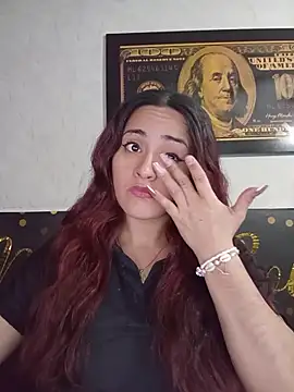 Snapshot of candy__fox_ chatting on December 2025 12:47:02 PM candy fox online show from December 2025 12:47:02 PM