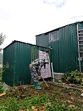 Snapshot of yoowwmr chatting on October 2025 01:41:02 AM yoowwmr online show from October 2025 01:41:02 AM