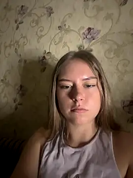 Snapshot of Tomyris_yuki chatting on November 2025 03:40:01 PM Tomyris yuki online show from November 2025 03:40:01 PM