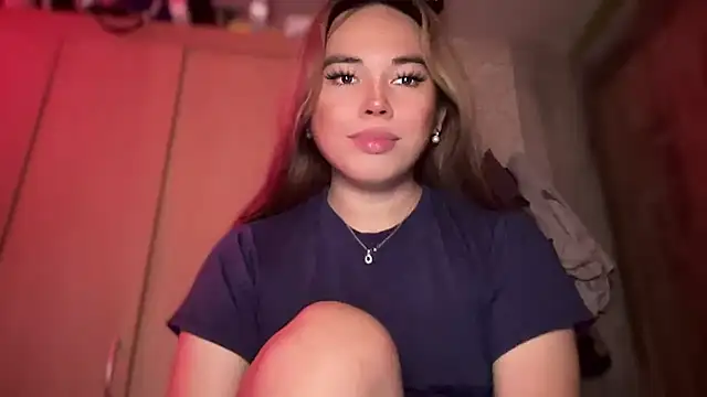 Snapshot of goddessofalltime chatting on November 2025 03:45:01 AM goddessofalltime online show from November 2025 03:45:01 AM