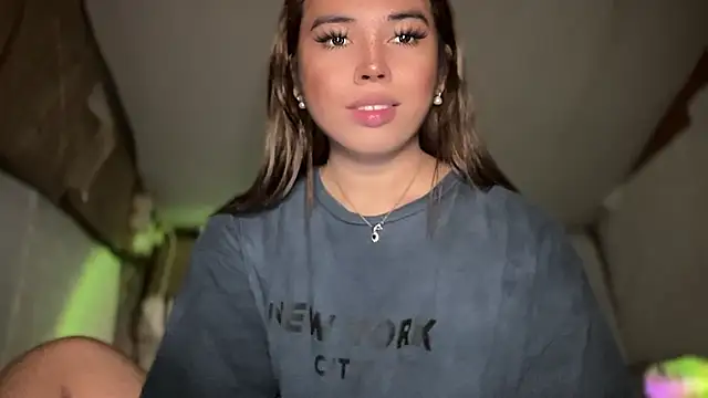 Snapshot of goddessofalltime chatting on November 2025 09:31:01 AM goddessofalltime online show from November 2025 09:31:01 AM