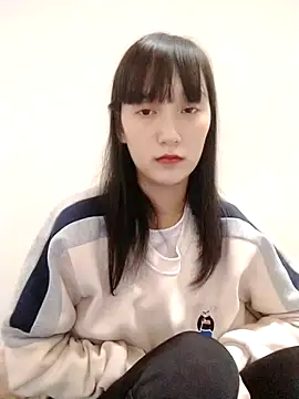 Kembong01 online show from December 2025 07:43:02 PM