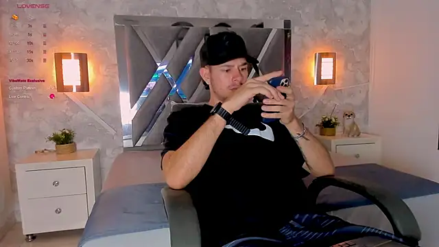 Snapshot of nils_saint chatting on November 2025 03:01:01 AM nils saint online show from November 2025 03:01:01 AM