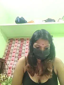 Snapshot of Tamil_Ishu chatting on October 2025 10:55:01 AM Tamil Ishu online show from October 2025 10:55:01 AM