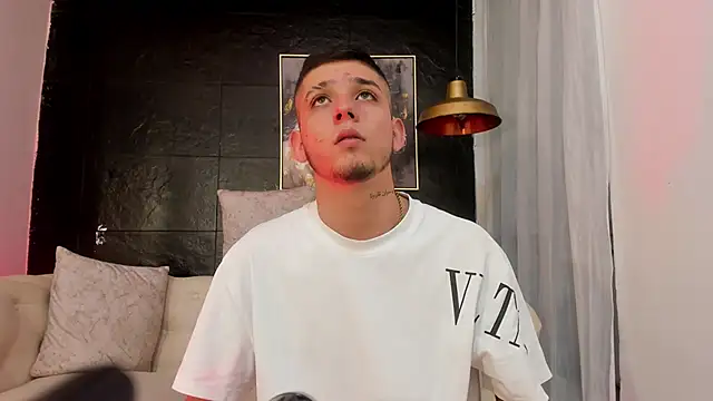 Mathewboy1 online show from October 2025 11:27:02 AM