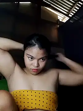 Snapshot of cloe_candy19 chatting on October 2025 10:31:01 PM cloe candy19 online show from October 2025 10:31:01 PM